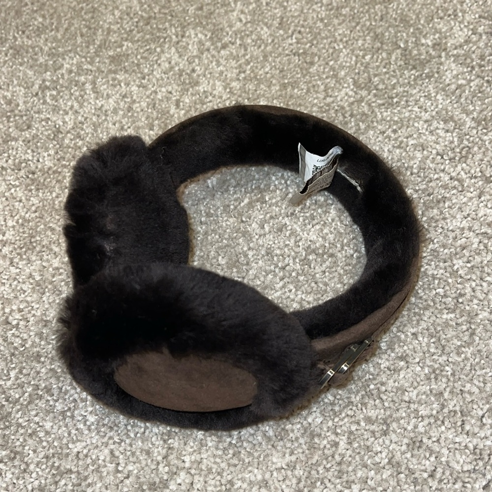UGG classic Shearling earmuffs!